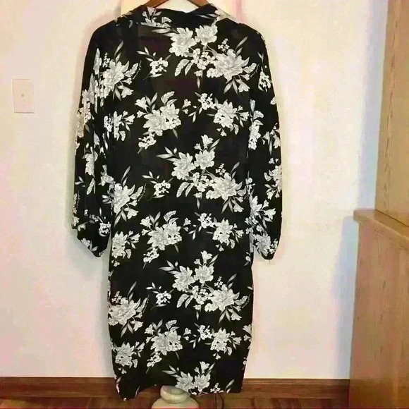 Spiritual gangster Maya Kimono cover up robe One size - Picture 3 of 10